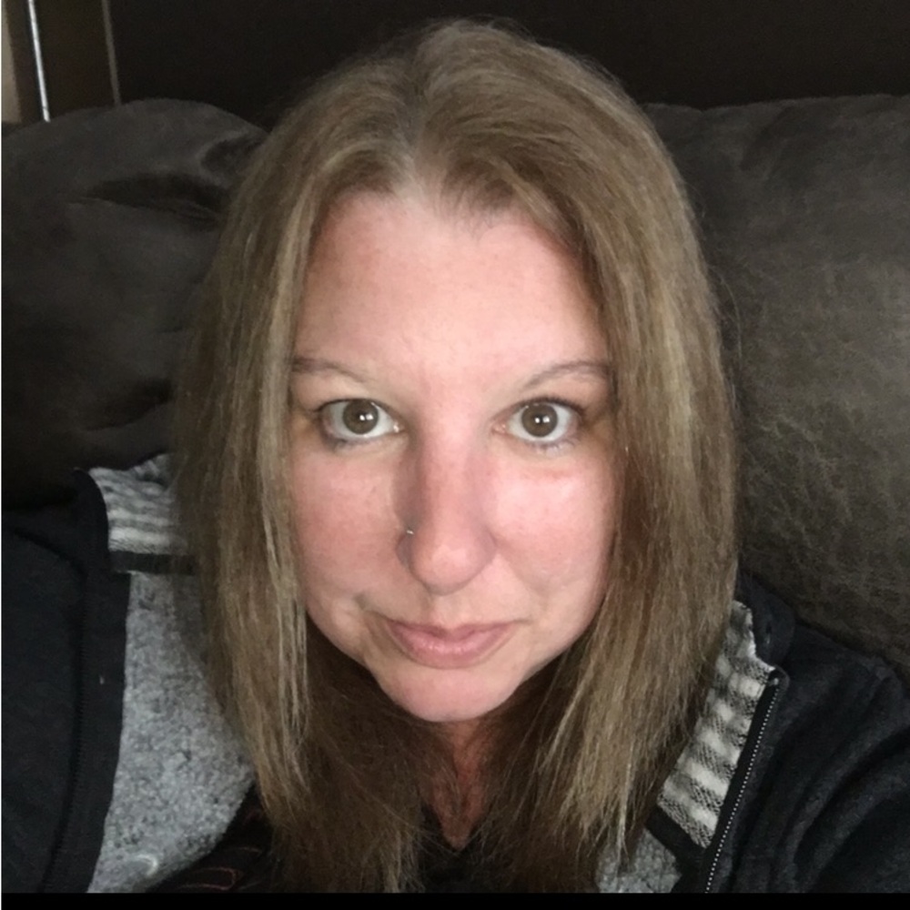Meet your Posher, Pamela